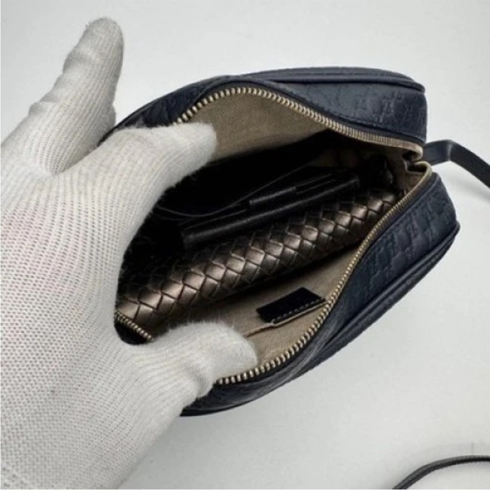 Gucci Navy Blue Crossbody Bag - Picture 11 of 16